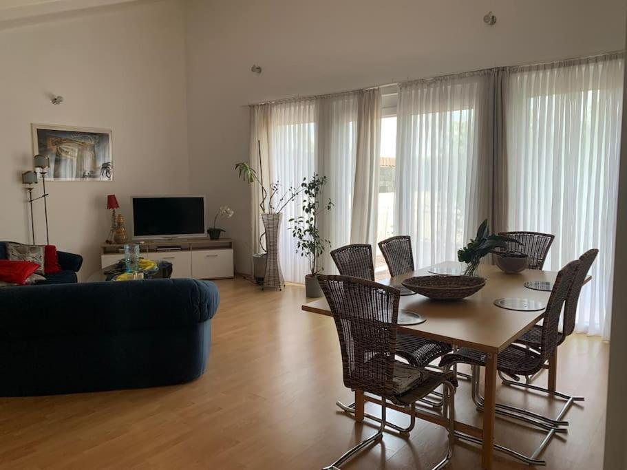 Ferienwohnung Wohlfuehloase Auf 133-160Qm In Der Idylle An Der Nahe Duchroth Exterior foto